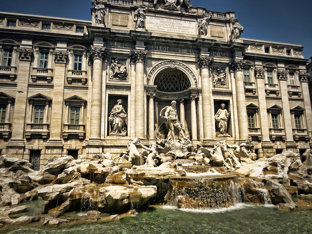 fontána di trevi.jpg